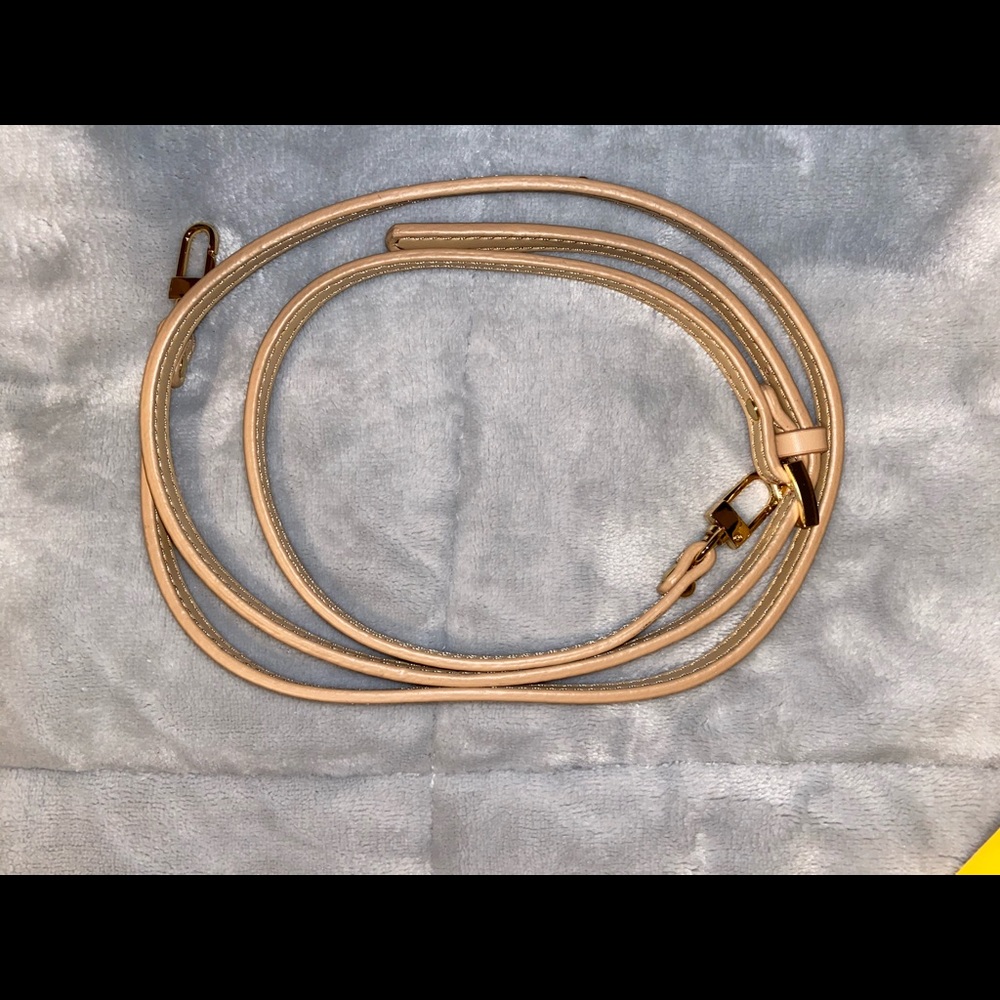 Real Vachetta leather strap replacement.